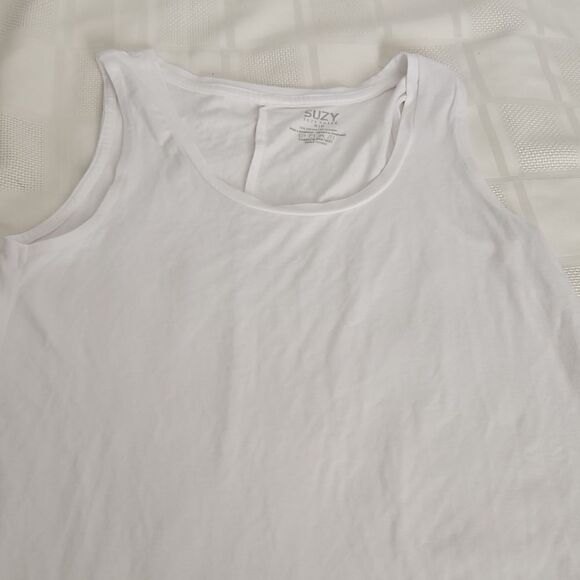 Women's White Sleeveless Top - Picture 5 of 12
